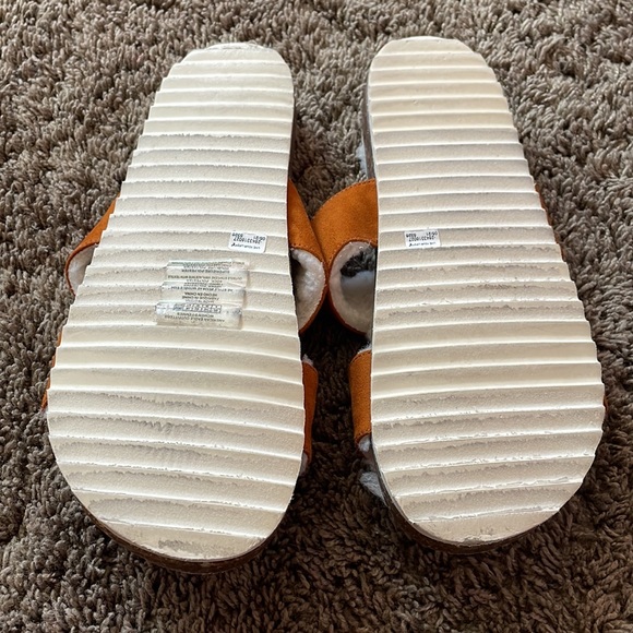 American Eagle sandals - Picture 6 of 7